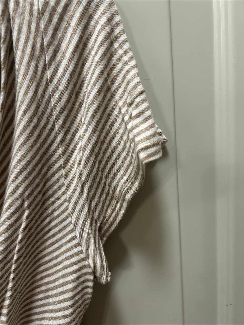 Max Studio Taupe and White Striped Cowl-Neck Short Sleeve Top - Picture 5 of 8